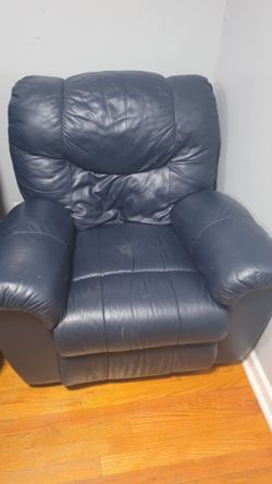 Recliner and footrest