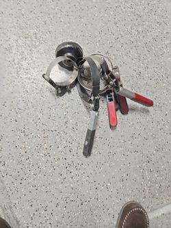 Oil filter wrench