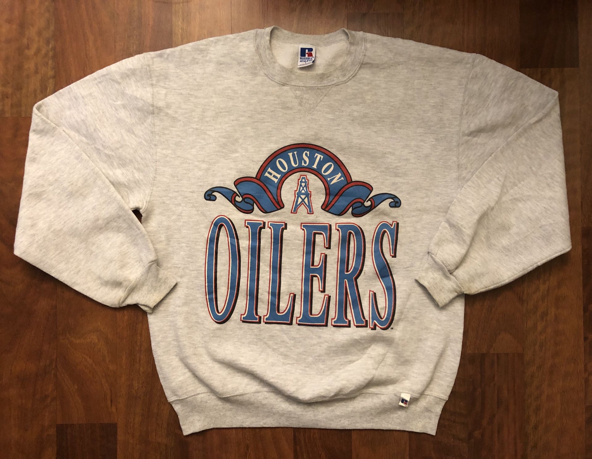 Vintage Houston Oilers Crewneck Sweatshirt Men's Large Russell Athletic for  Sale in Huntington Beach, CA - OfferUp