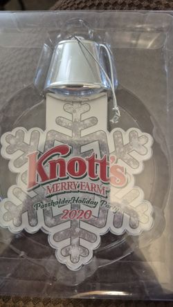 Knotts Berry Farm Pass Holder Ornament From 2020