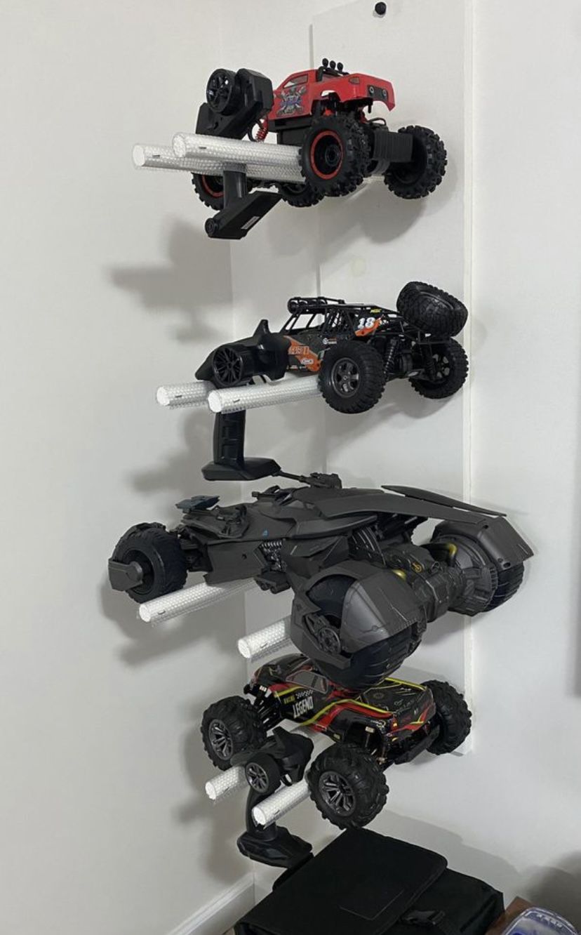 Remote Control RC Truck and Ultimate Justice League Batmobile Set