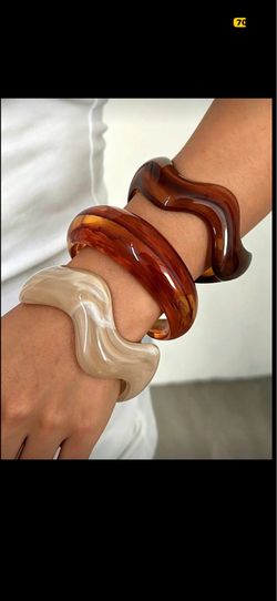 New bracelets set