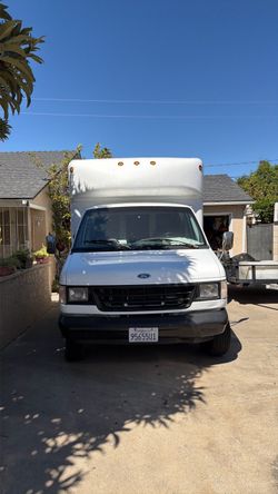 Ford E350 Box Truck