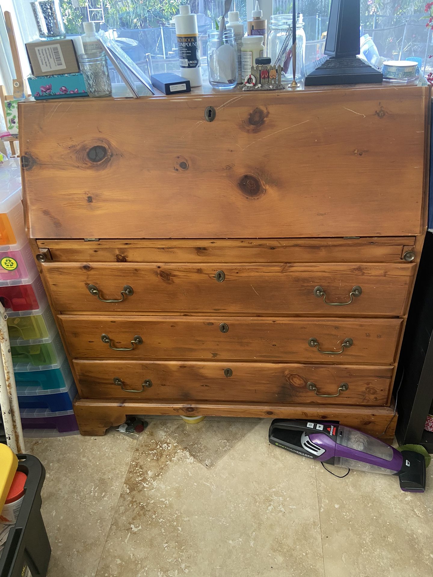 Secretaries desk