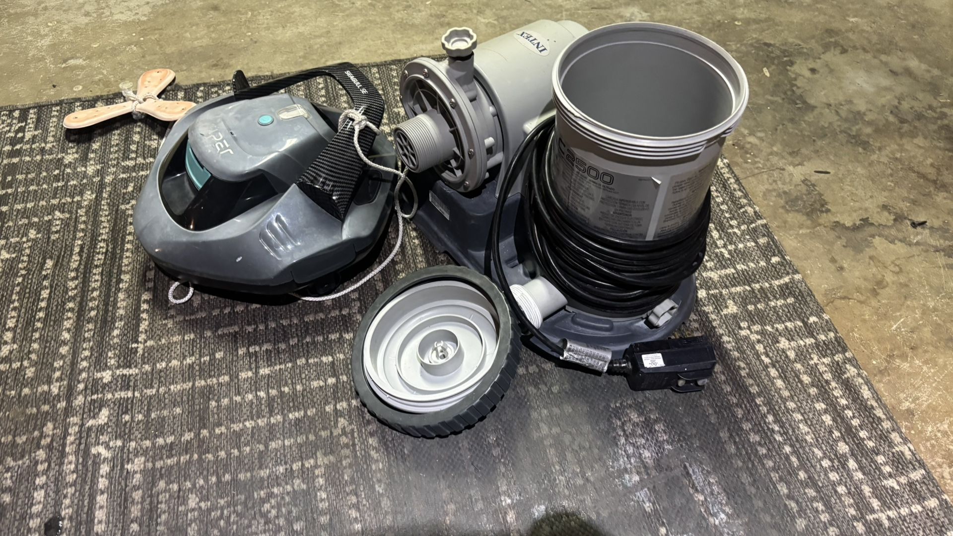 Pool Vacuum And Filter Pump 