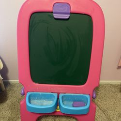 Crayola White Board And Chaulk