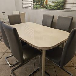 Dining Table Set