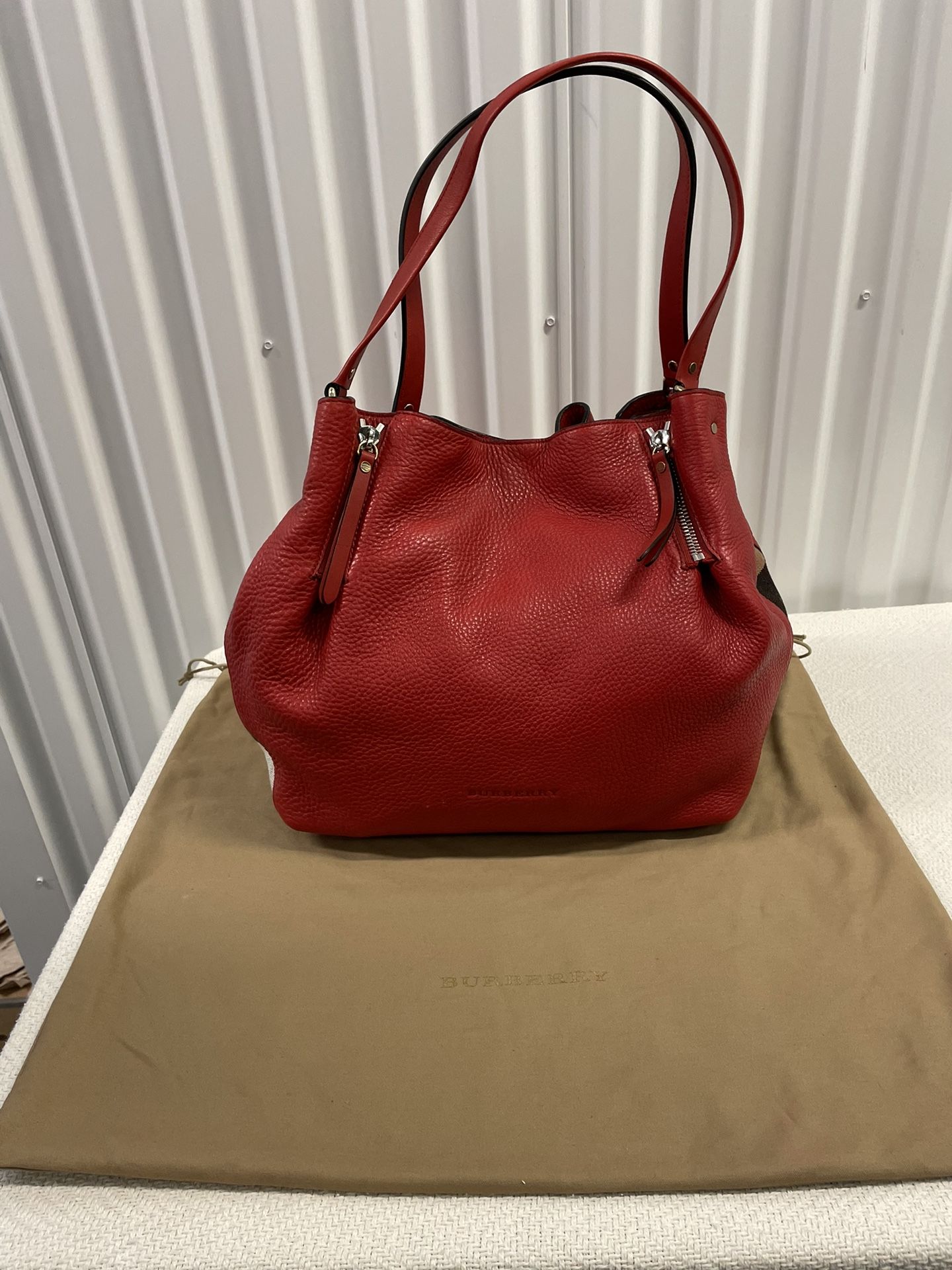 Burberry Red Leather Deep Pocket Space Purse/Bag W/ Clothe Duster Drawstring Bag! Clean! 