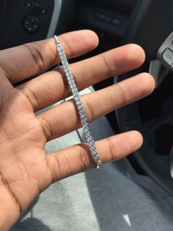 1 carat bracelet