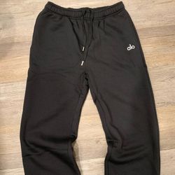 Alo Sweats Size S