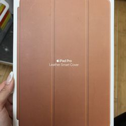 iPad Pro Leather Smart Cover 
