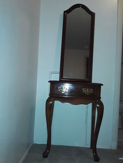 Table + MIRROR