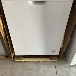 Whirlpool Dishwasher 