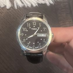 Timeless Classic Seiko Watch Leather Black Band 