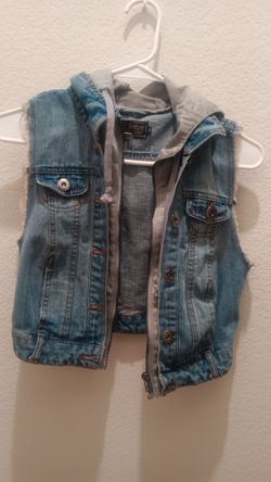 Small cute Jean vest