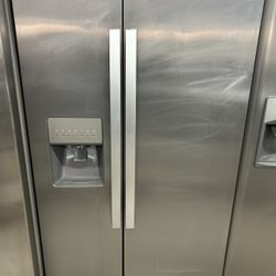 Whirlpool Stainless Side By Side Refrigerator 
