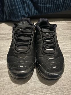 TN Nike air maxes size 7