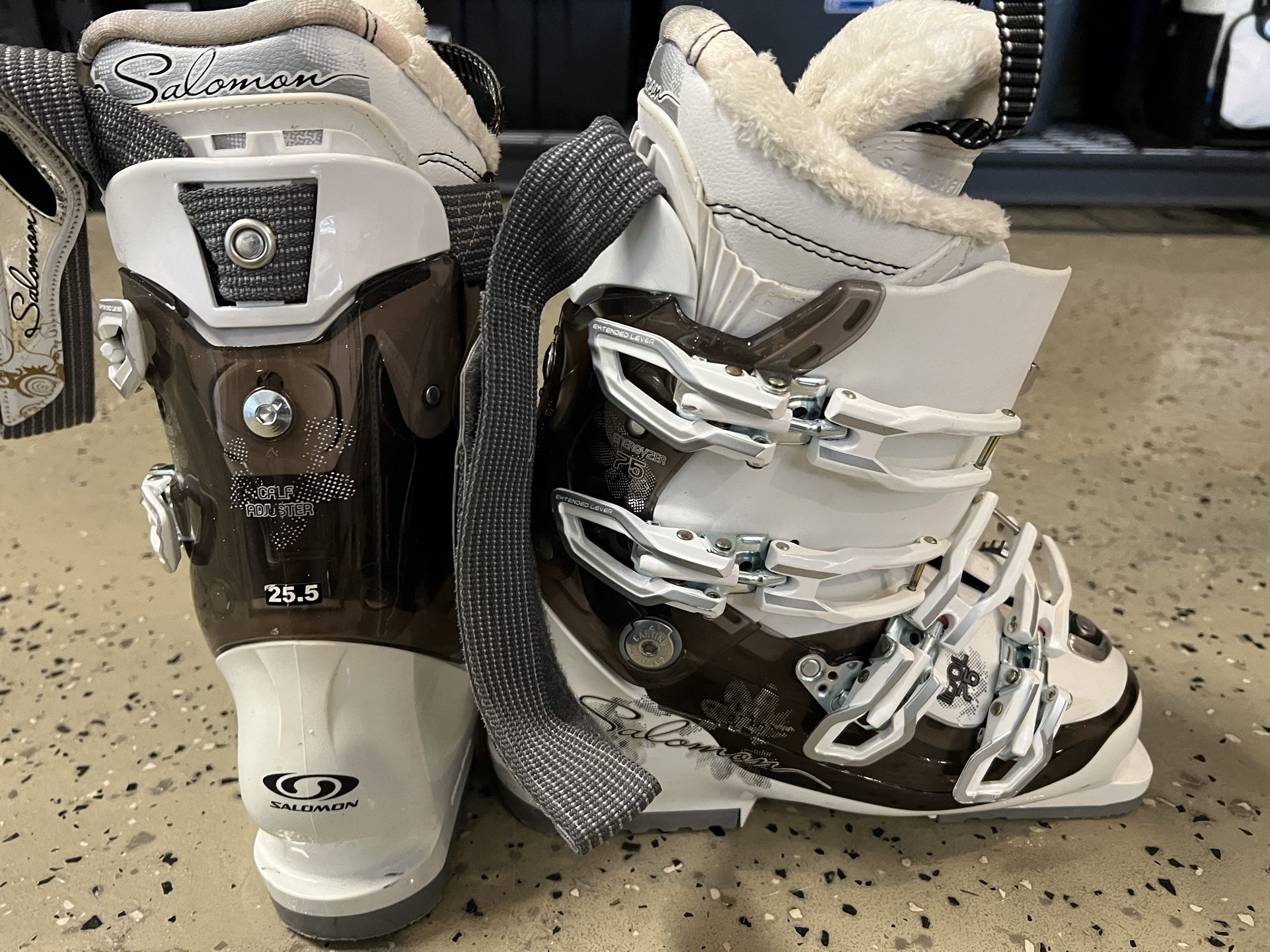 Salomon White Shrew Starlight Women Ski Boots Size 25.5