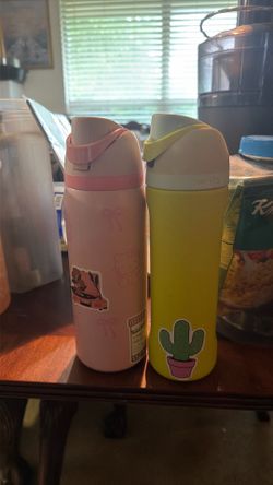 Water bottles, botellas para agua