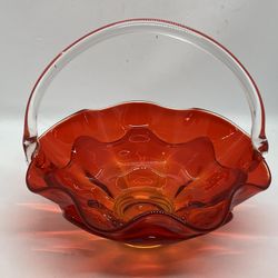 Vintage Viking orange glass bowl scallop Edge Amberina base handle basket 8”x8”