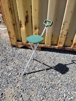 Green Portable Folding Stool / cane - NOVA