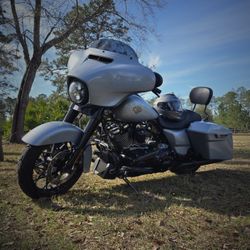 2023 HARLEY-DAVIDSON STREET GLIDE SPECIAL 