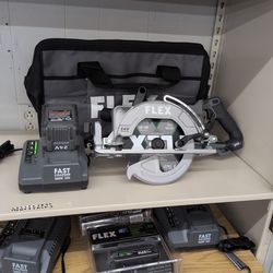 New flex 24 volt rear handle saw kit