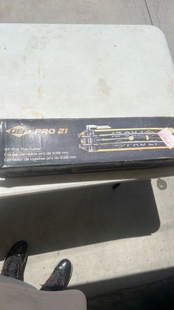 Tile cutter