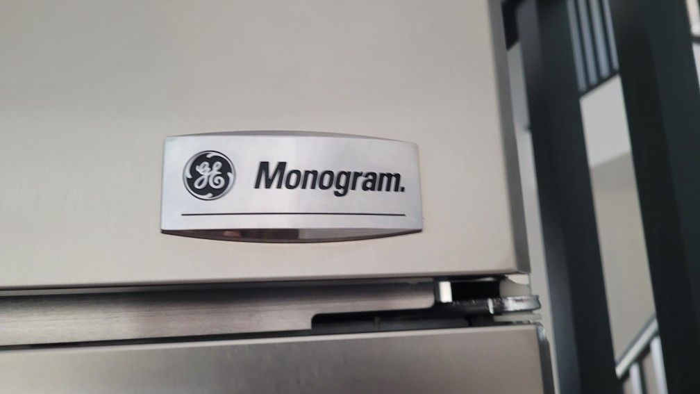 GE Monogram Refrigerator Stainless Counter Depth Side By Side 36" x 26