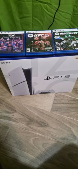 PS5 Slim Disc Console Bundle  6 Games