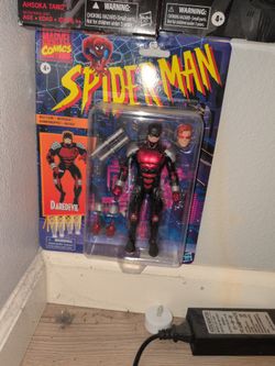 Marvel Legends Daredevil Armored Retro Card Figure