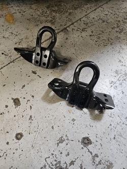 2 from Hooks. For. F550...20$