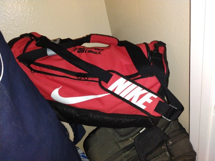 "New Mexico Football" Nike Football Academy Duffle Bag. 