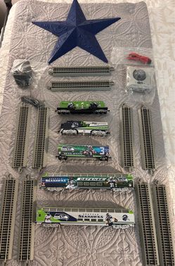 🏈SEATTLE SEAHAWKS CHAMPIONSHIP TRAIN-SET HAWTHORNE VILLAGE🏈