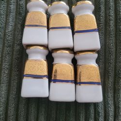 Antique Salt And Pepper Shakers White And Gold 