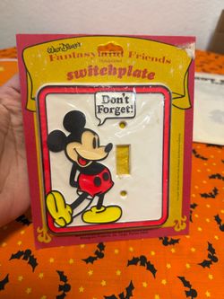 Vintage Disney Mickey Mouse “Don’t Forget!” Light Switch Plate