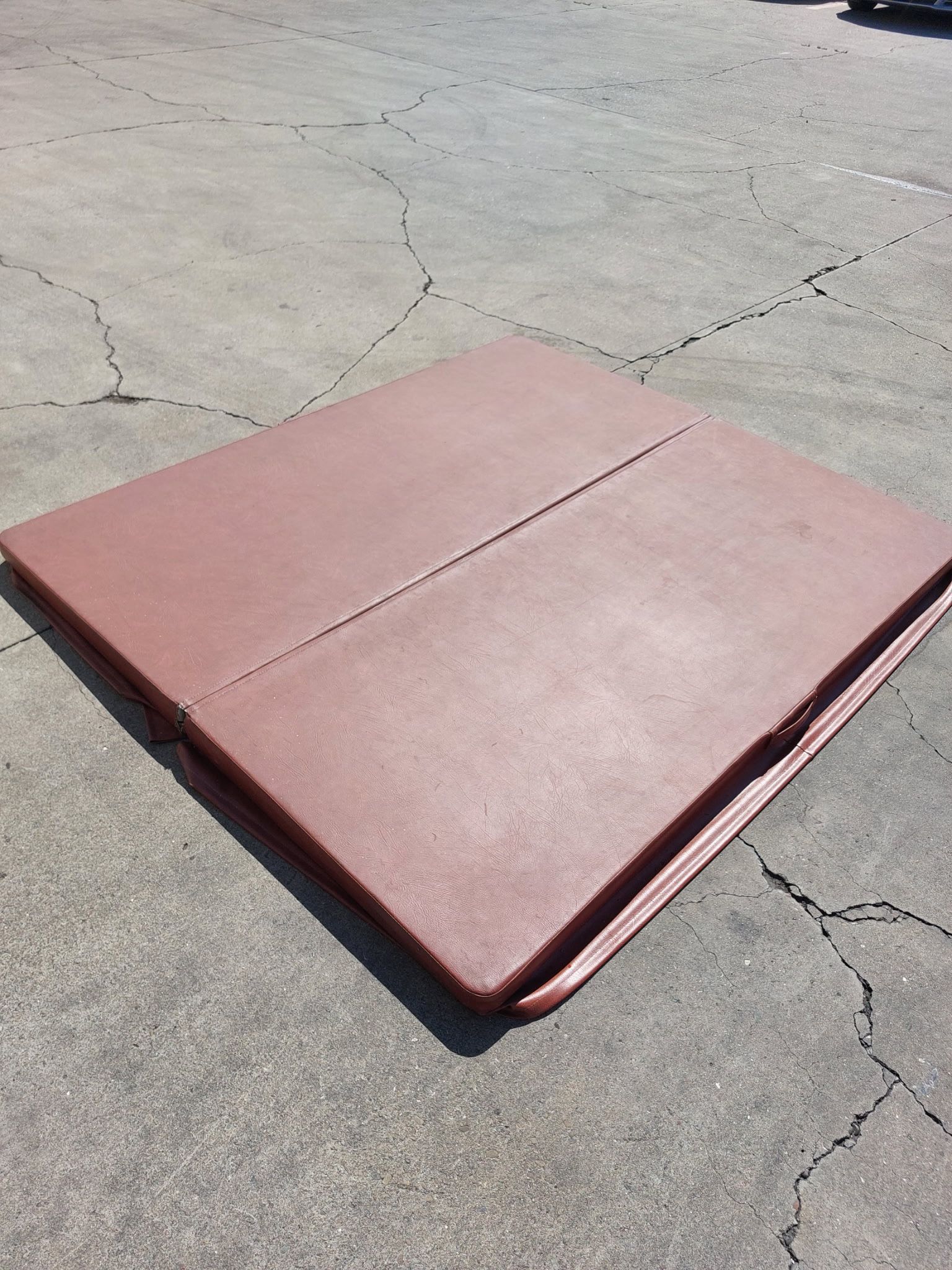 84”x74” Spa Hot Tub Cover Used Decent Condition