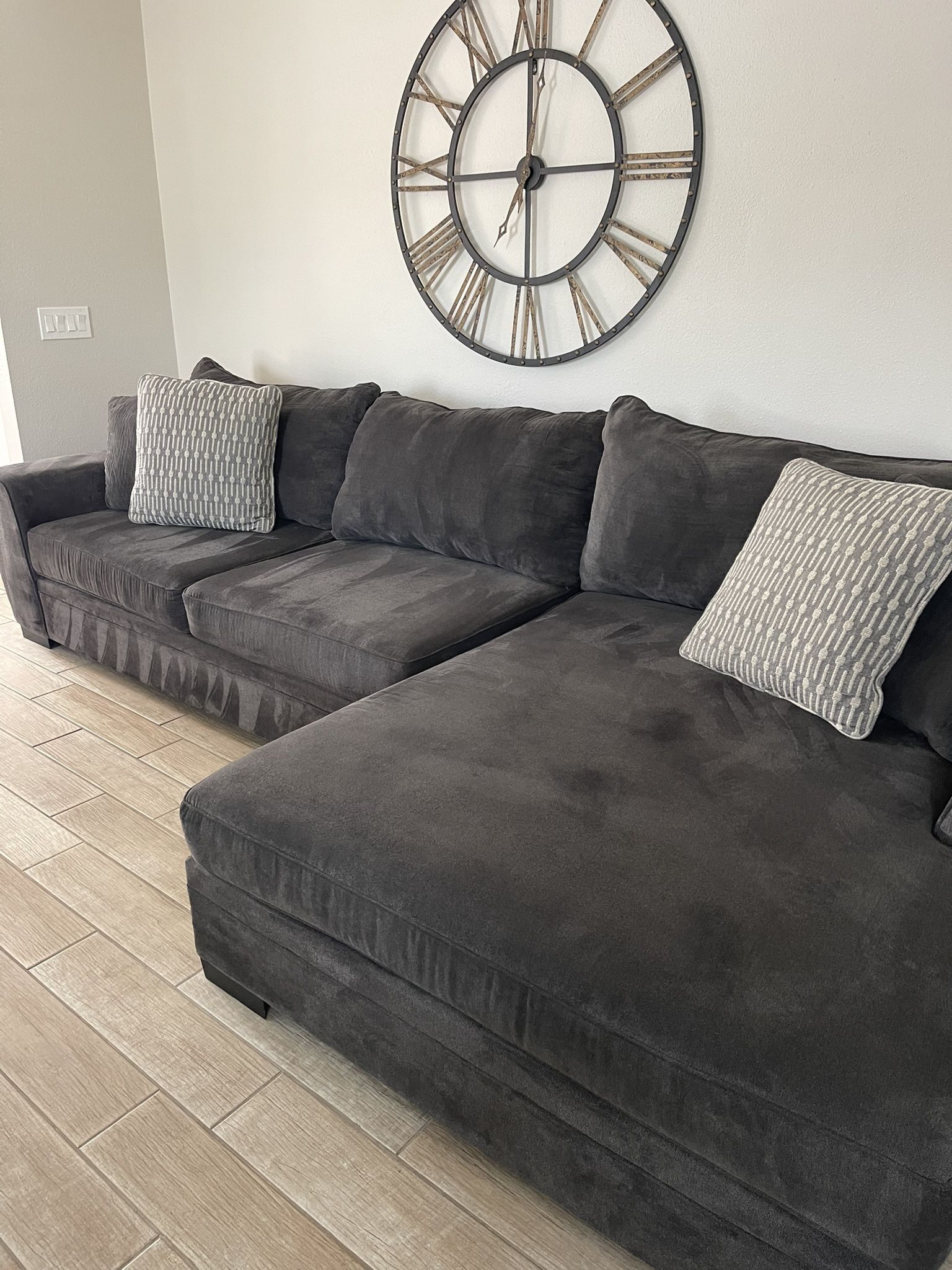 Living Spaces Sectional Couch Grey Oversized