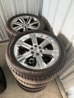 SILVERADO AND GMC WHEELS 22 INCH CHROME OEM GM WHEELS