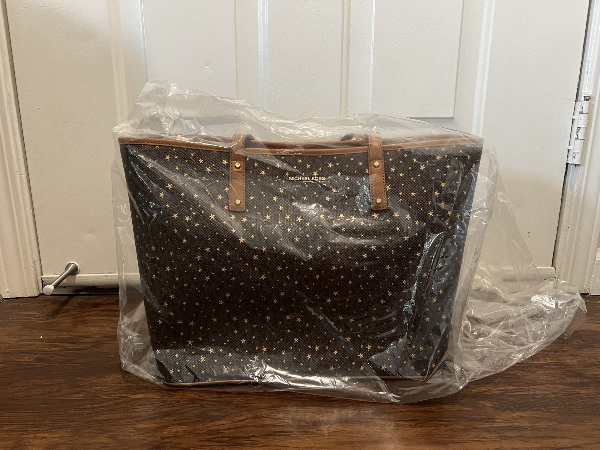 Brand New Michael Kors Carter Large Tote Bag