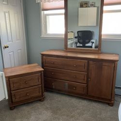 Excellent Bellini Dresser, nightstand & mirror