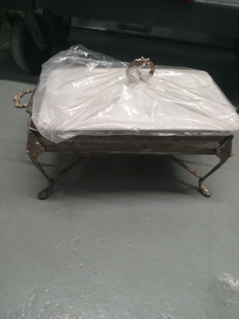 Vintage Sheffieldsilver Plated Chafing Dish/warmer Silver Plated 60 Dollars