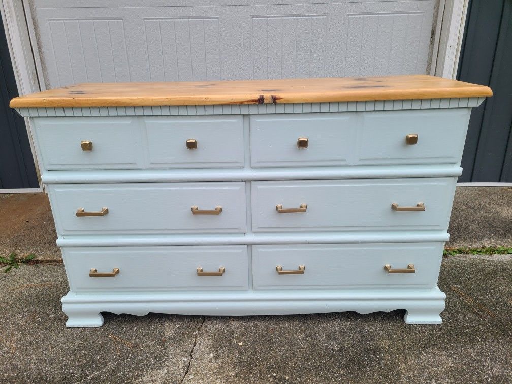 Gorgeous Solid Wood Coastal Dresser