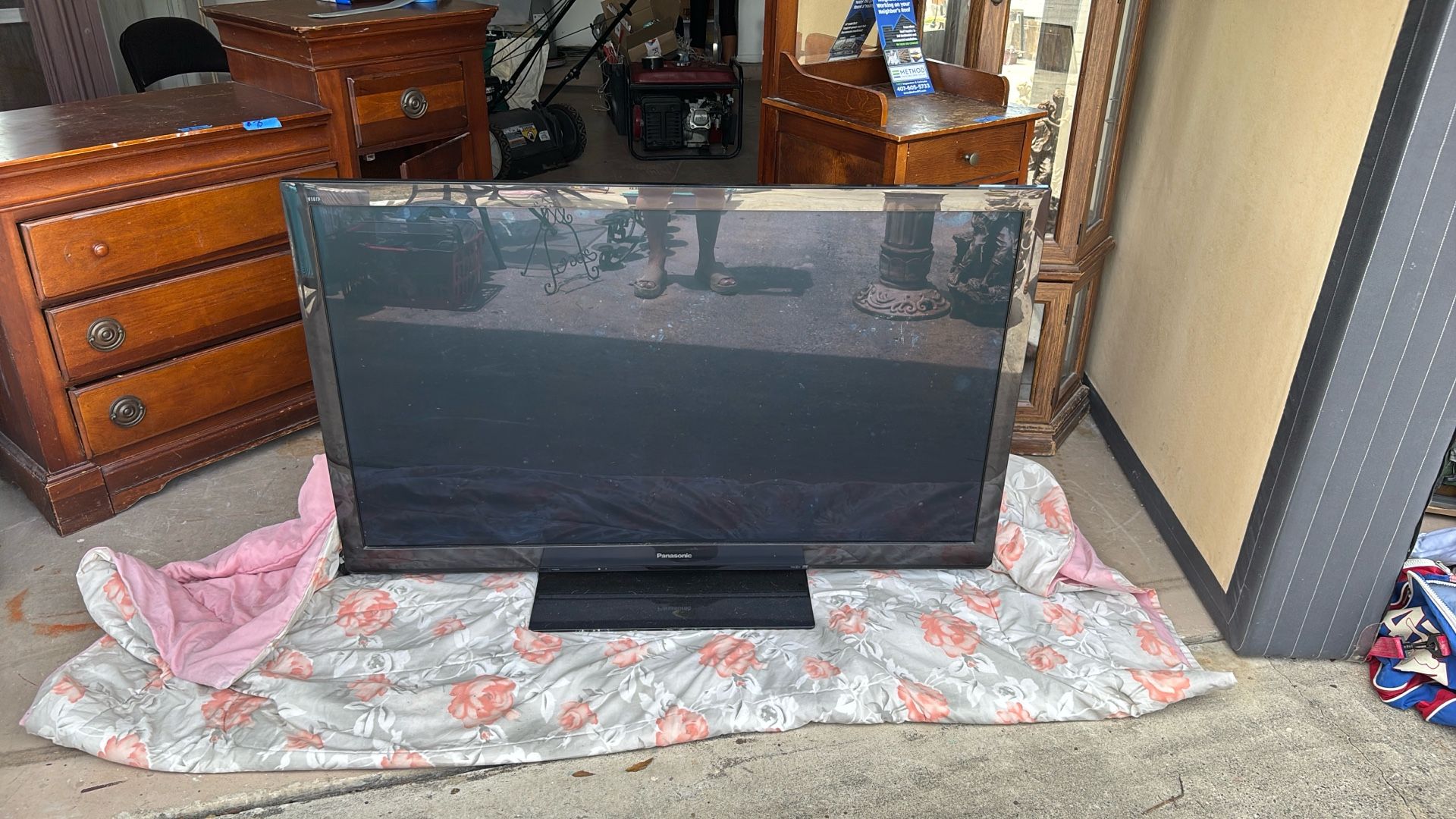 Panasonic TV $175