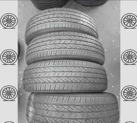 235 55 20 Bridgestone Dueler Set of 4 Used Super Clean Set