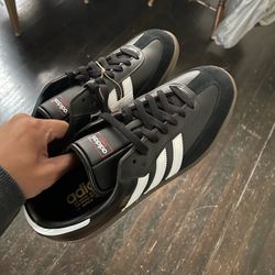 Adidas Black Samba Size 9.5M New 
