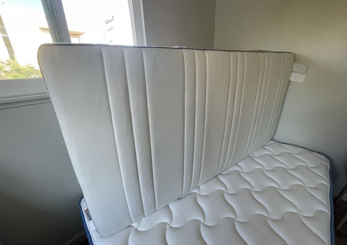 IKEA Haugesund twin mattress in good condition