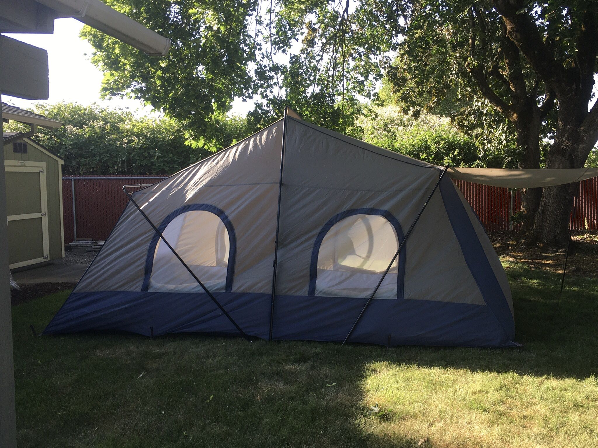 Cabela’s 2-Room Cabin Tent