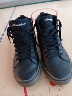 Eddie Bauer Hightop shoes