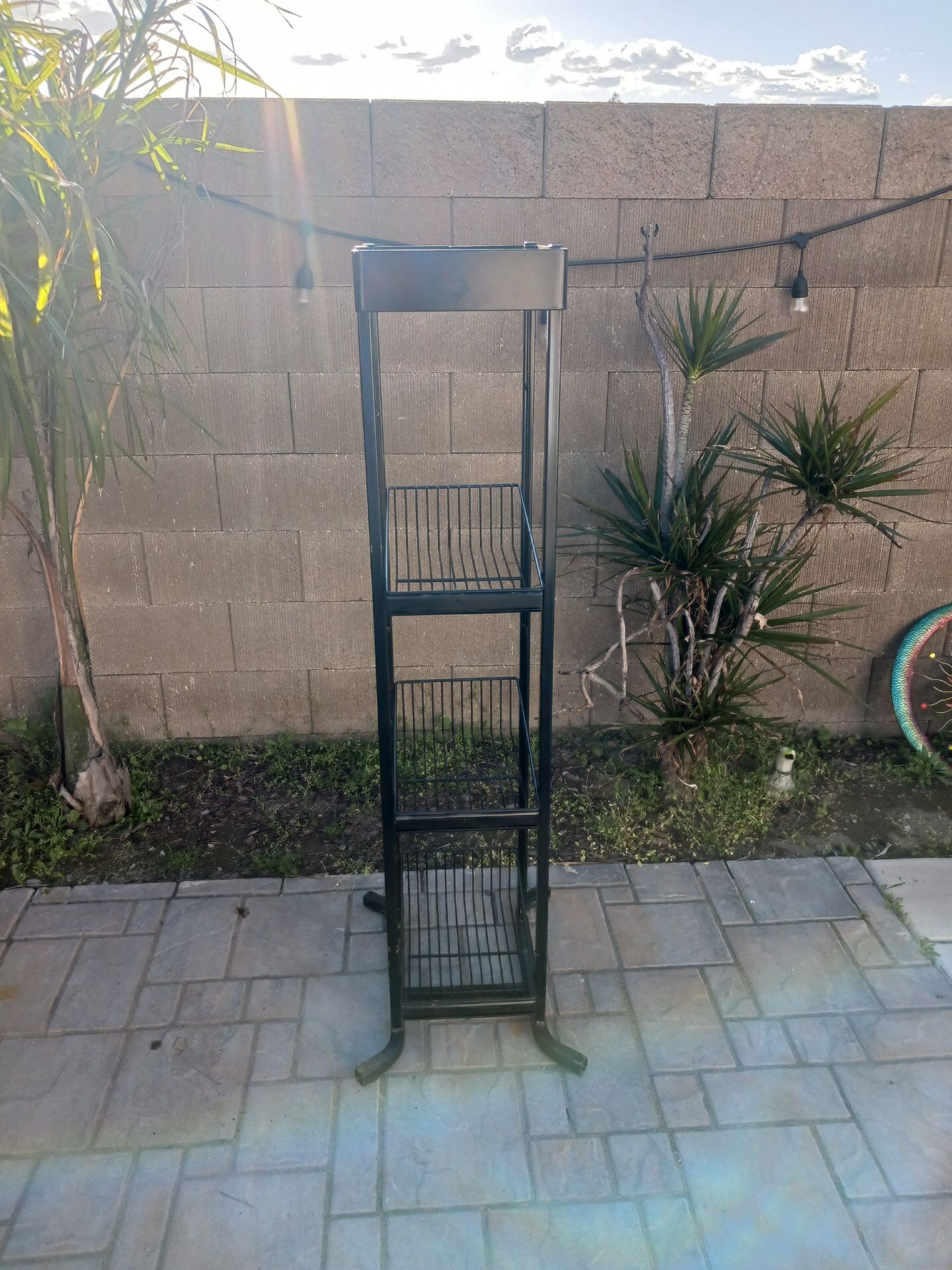 Only $40.00      OR Best Offer Great rack to organize a kitchen, garage, home office, or use to display merchandise.  Black metal frame. Wire Shelves.